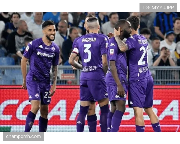 佛罗伦萨阵容轮换带来阶段性适应难题，锋线效率有待提升在近期比赛中